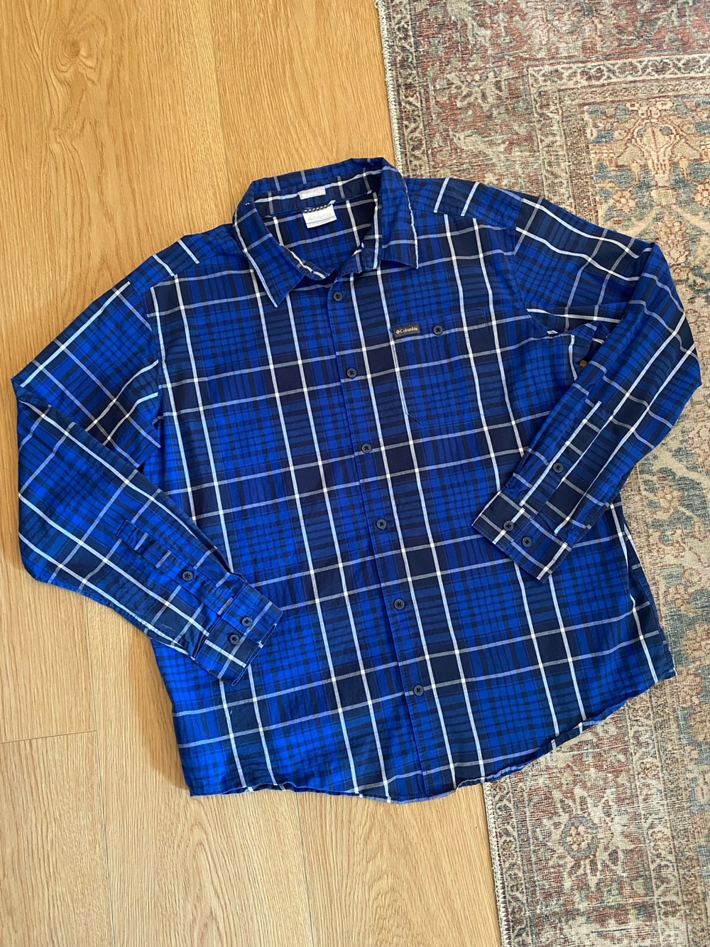 Columbia Blue Plaid Long Sleeve Button-Up Shirt XL Regular Fit Stretch Cotton
